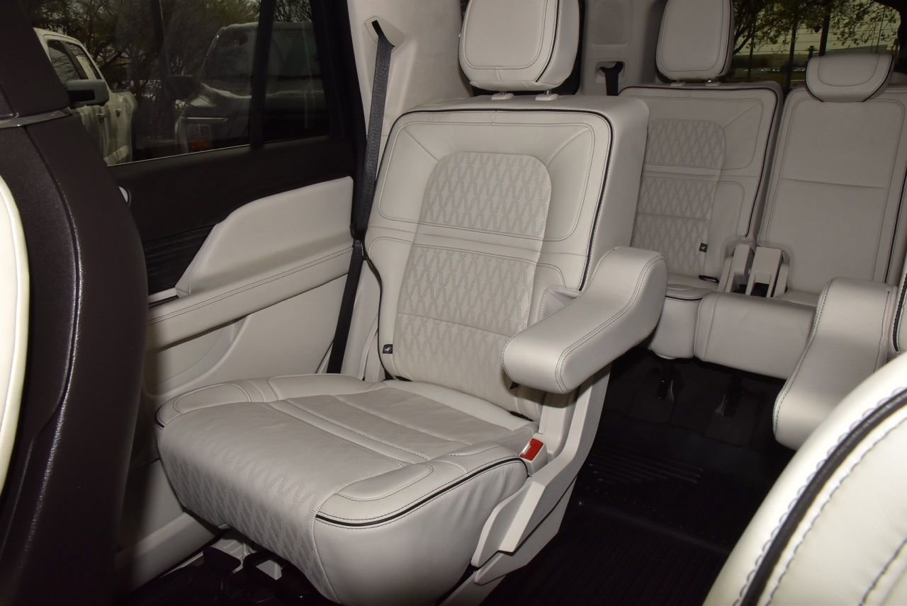 Certified 2023 Lincoln Navigator Black Label image 20