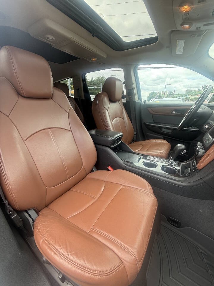 Used 2015 Chevrolet Traverse LT AWD/4WD image 11