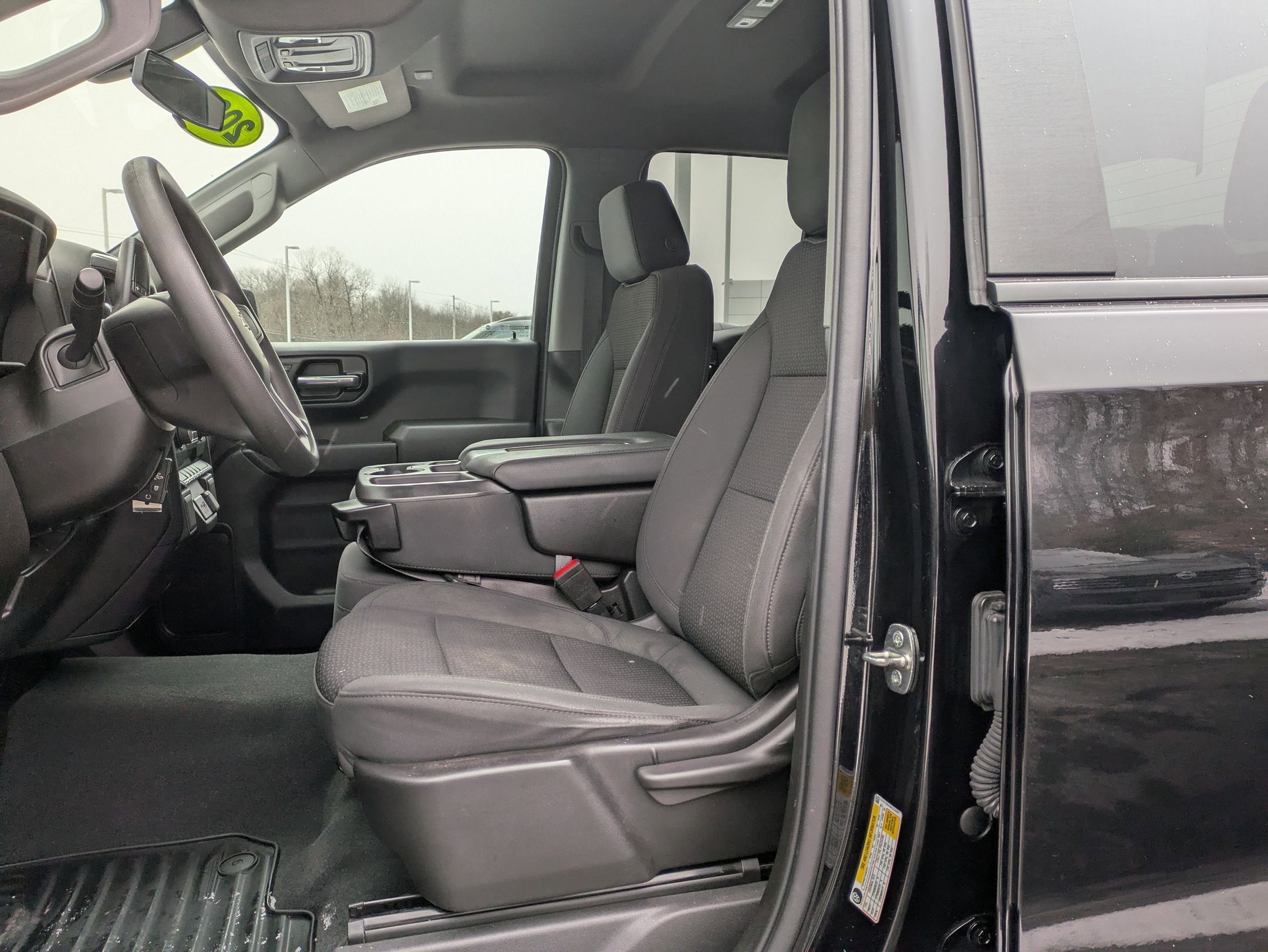 Used 2022 Chevrolet Silverado 1500 Custom image 12