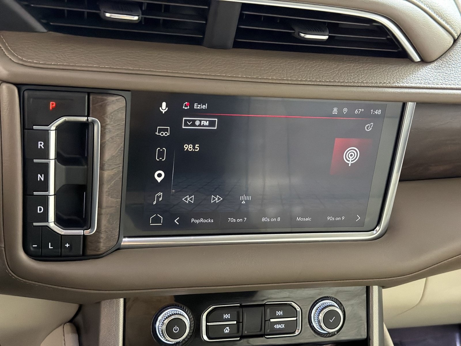 Used 2024 GMC Yukon Denali AWD/4WD image 18