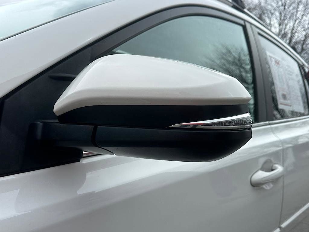 Certified 2018 Toyota RAV4 XLE w/ Protection Package image 9