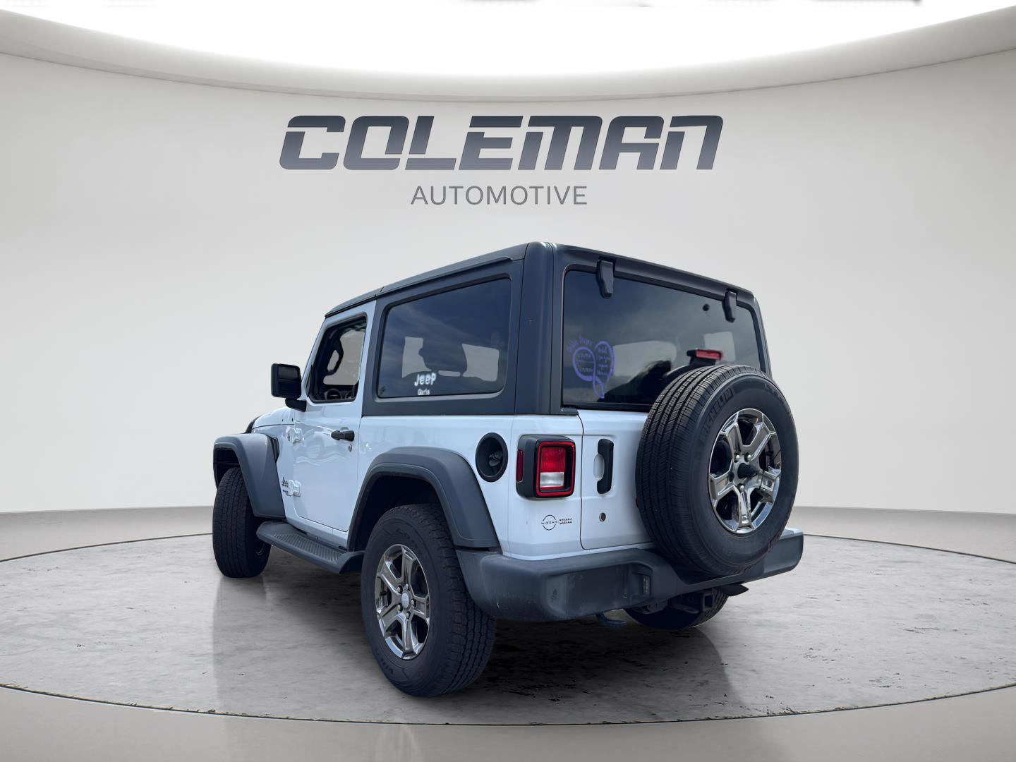 Used 2018 Jeep Wrangler Sport AWD/4WD image 3