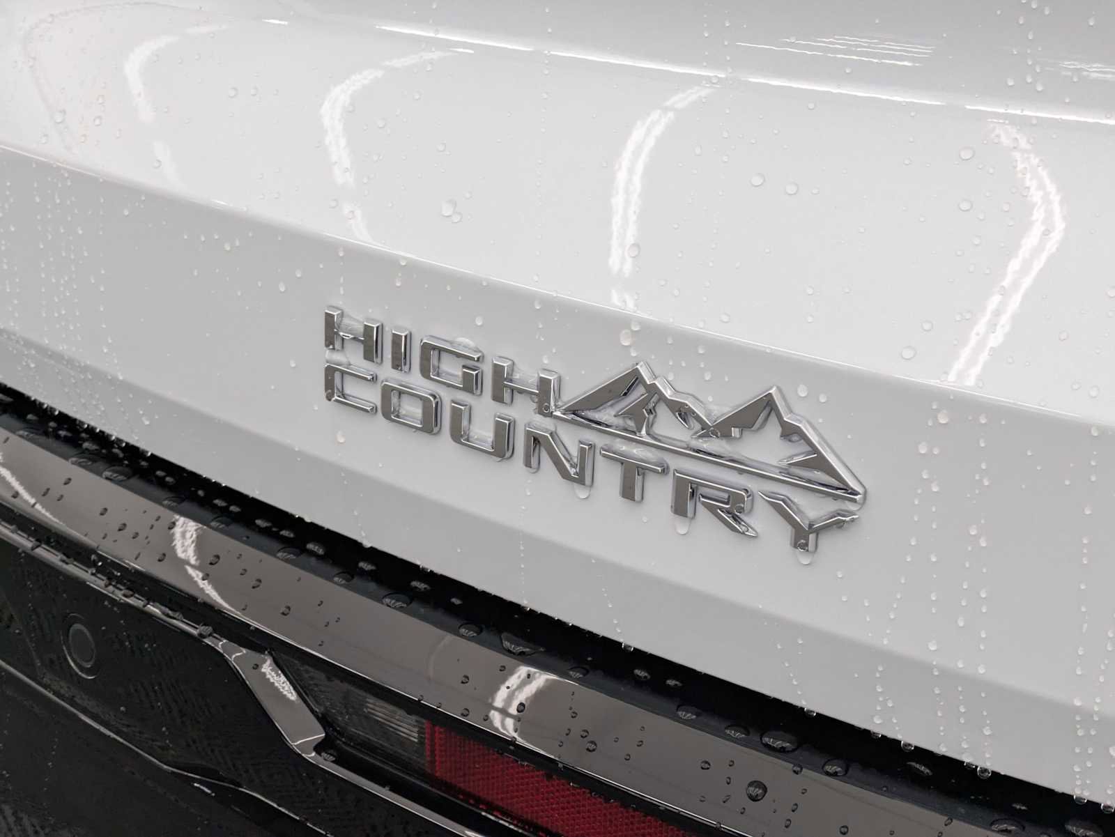 New 2026 Chevrolet Traverse High Country image 12