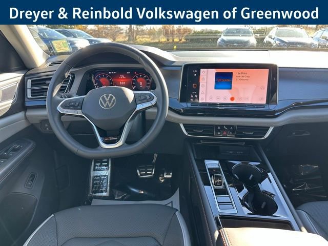 New 2026 Volkswagen Atlas Peak Edition image 12