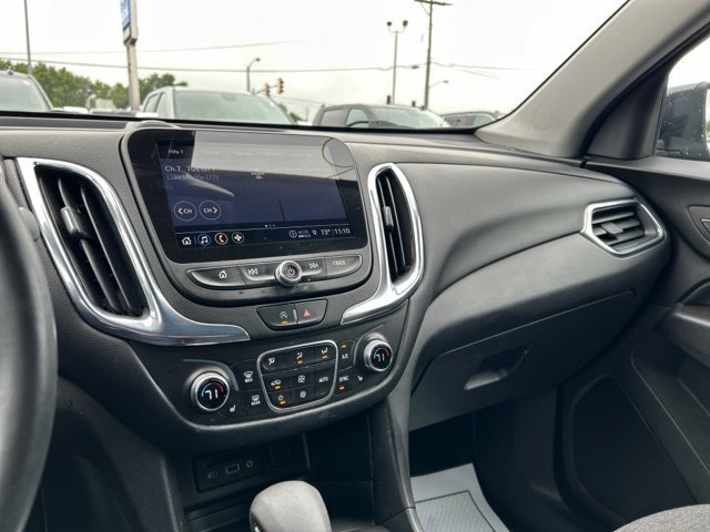 Used 2023 Chevrolet Equinox LT AWD/4WD image 36
