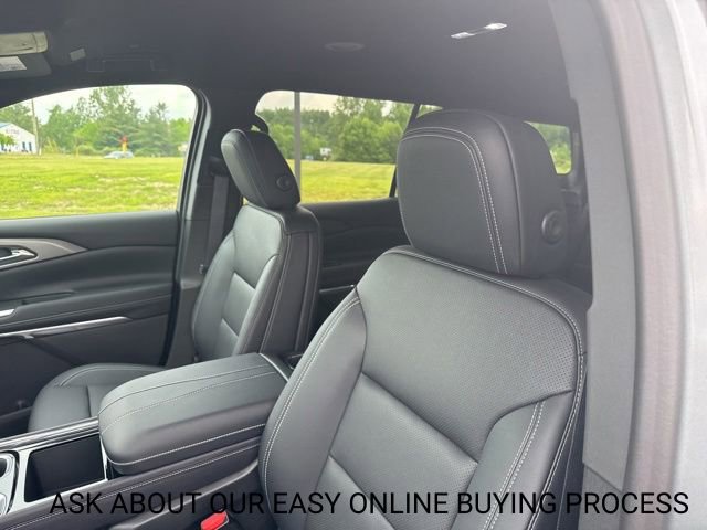 New 2026 Chevrolet Traverse LT w/ Midnight/Sport Edition AWD/4WD image 14