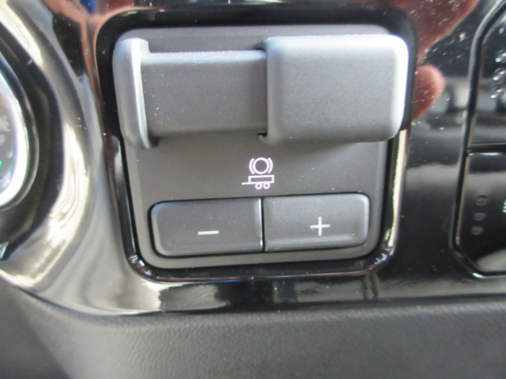 New 2026 GMC Sierra 1500 SLT image 19