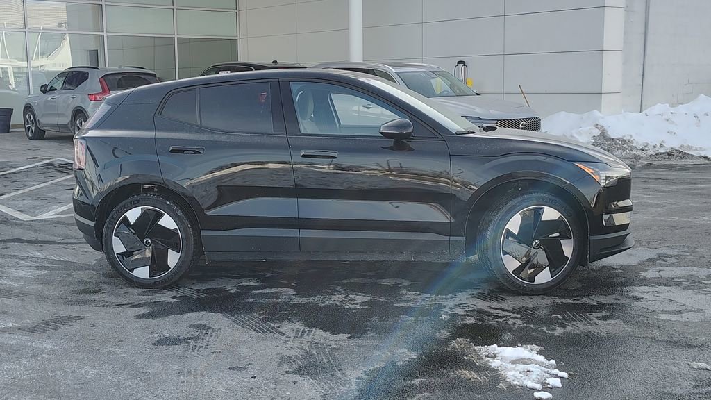 New 2026 Volvo EX30 Plus w/ Climate Package image 2
