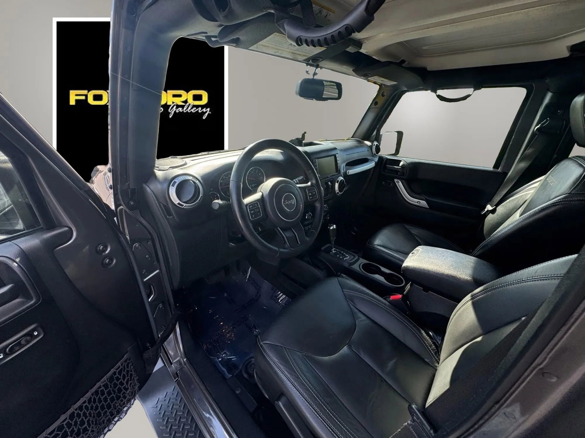 Used 2016 Jeep Wrangler Unlimited Sahara w/ Dual Top Group image 11