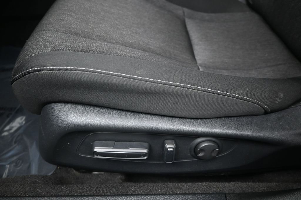 Certified 2023 Honda Accord EX image 12