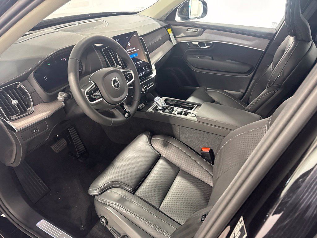 New 2026 Volvo XC90 B6 Ultra w/ Protection Package AWD/4WD image 18