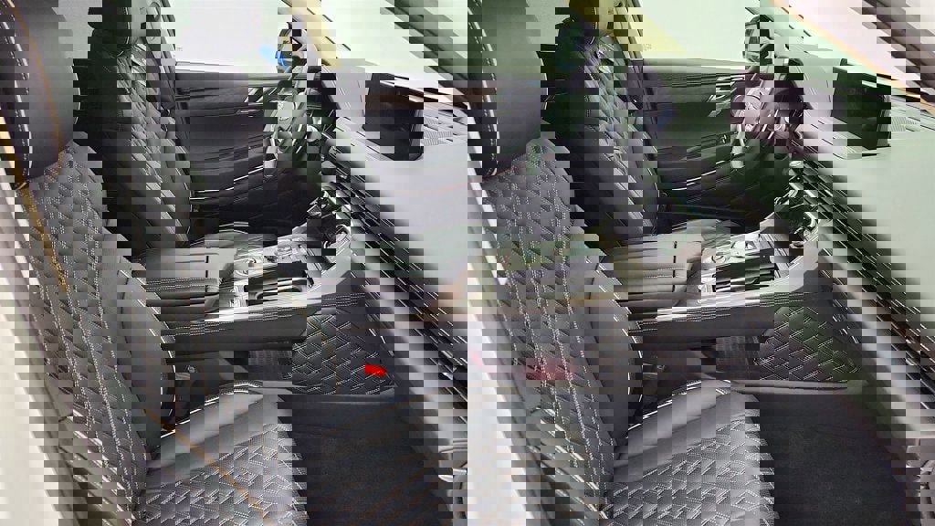 Used 2024 Genesis GV80 3.5T image 25