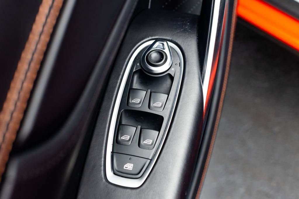 Used 2023 Aston Martin DBX 707 AWD/4WD image 23
