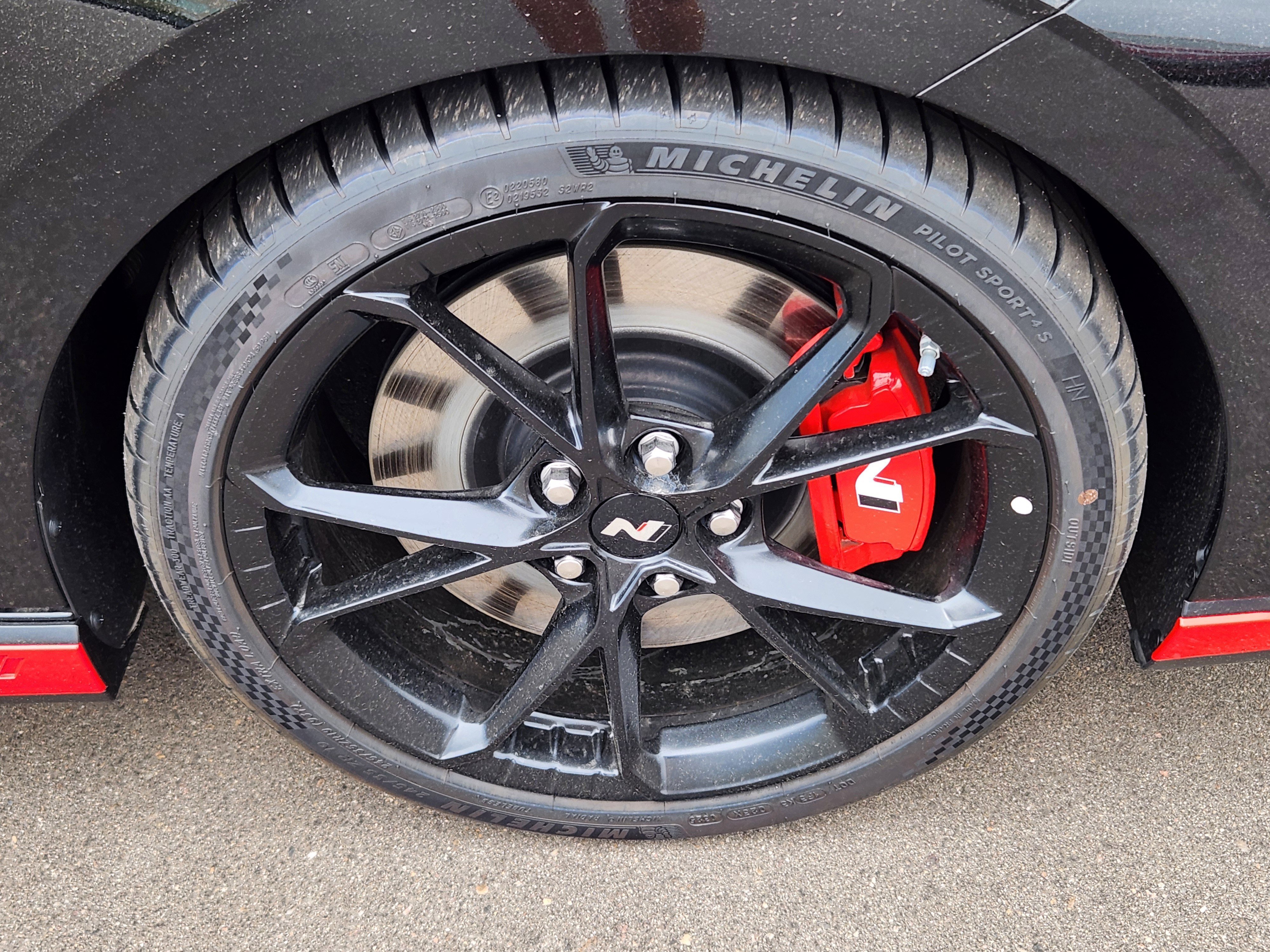 New 2025 Hyundai Elantra N image 17