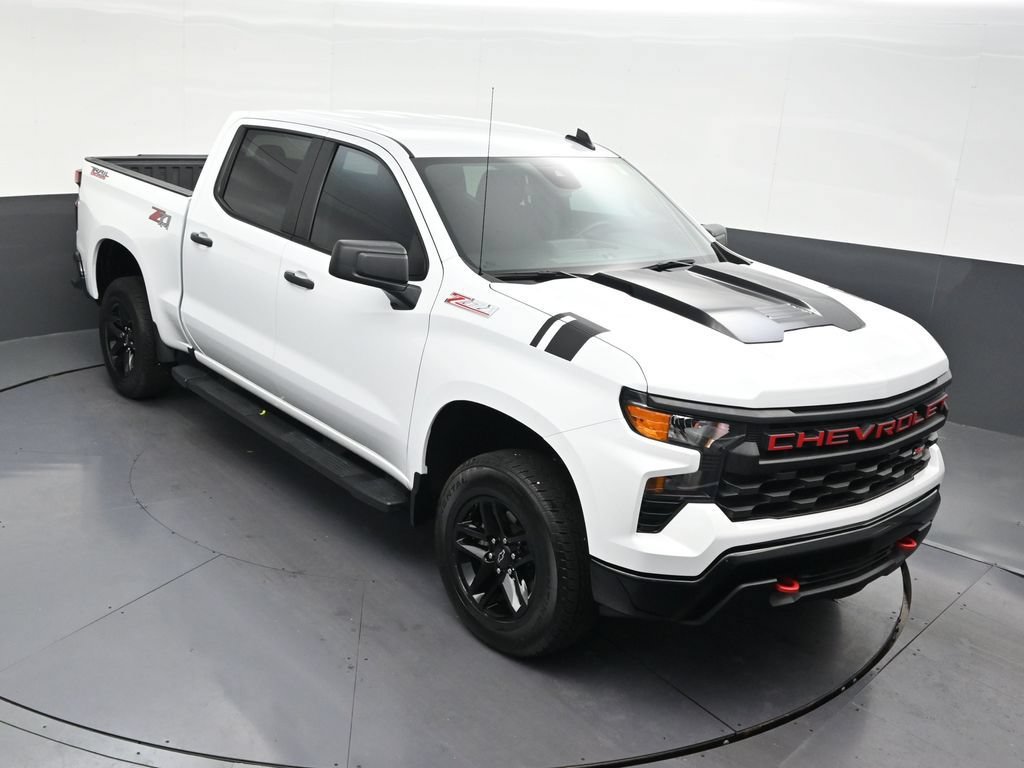 Used 2025 Chevrolet Silverado 1500 Custom Trail Boss AWD/4WD image 23
