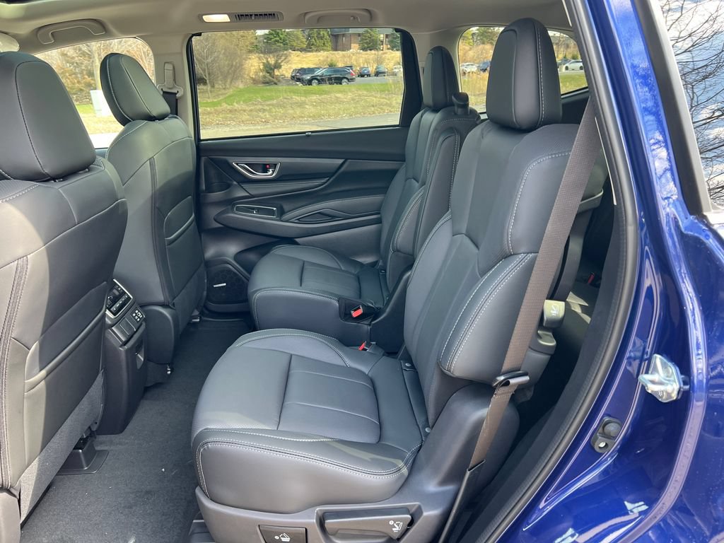 New 2026 Subaru Ascent Limited AWD/4WD image 5