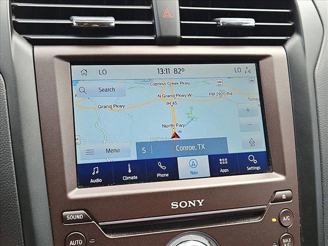 Used 2020 Ford Fusion Titanium image 13