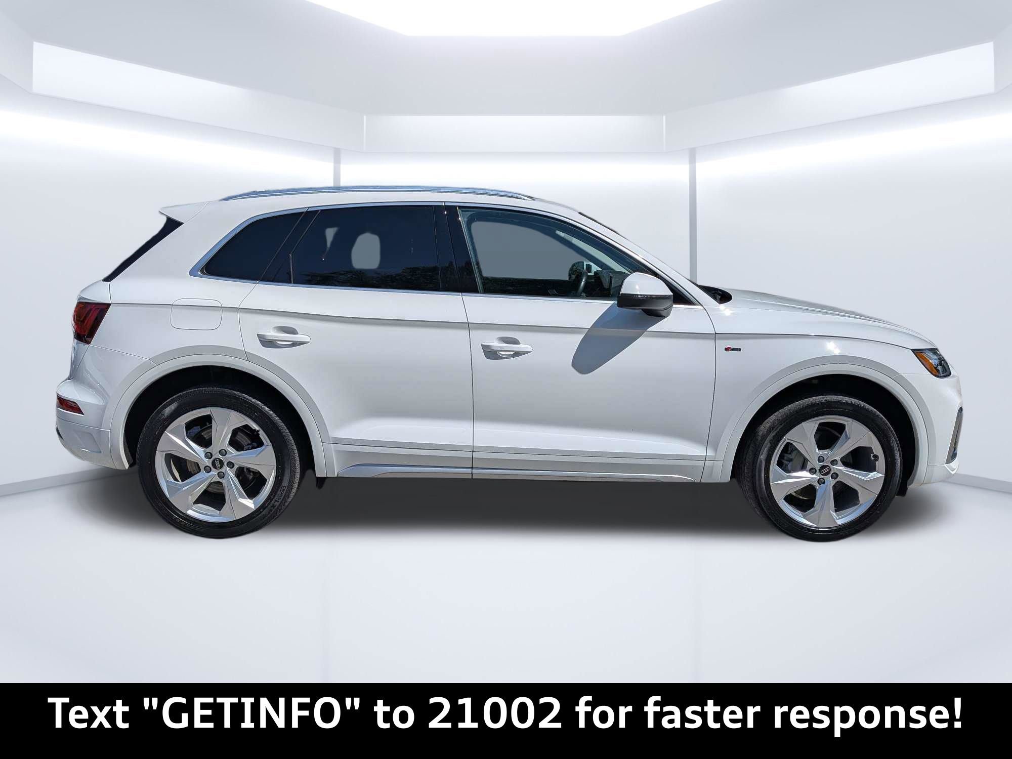 Used 2023 Audi Q5 2.0T Premium Plus w/ Premium Plus Package image 2