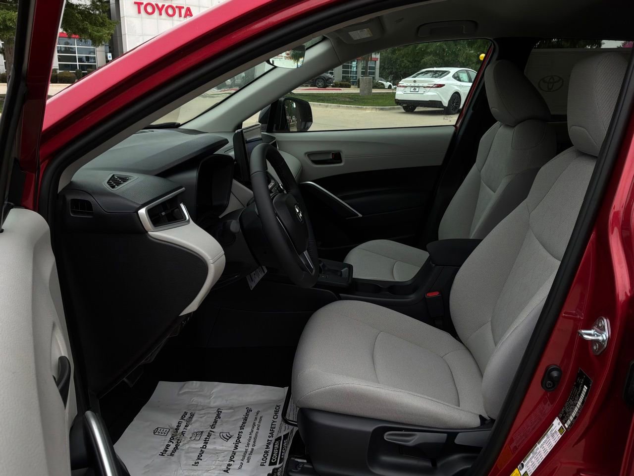 New 2026 Toyota Corolla Cross LE FWD image 9