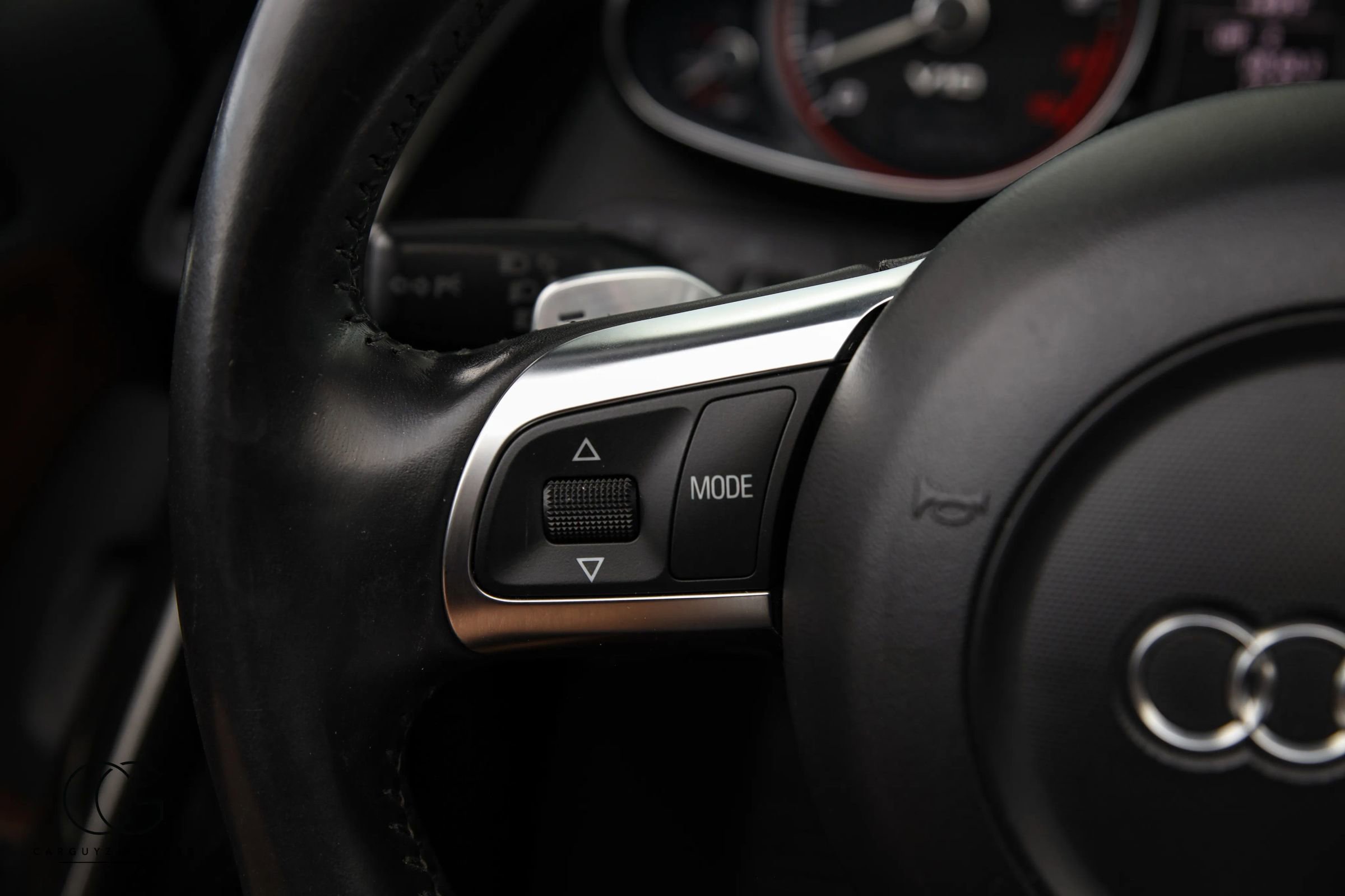 Used 2011 Audi R8 V10 AWD/4WD image 38