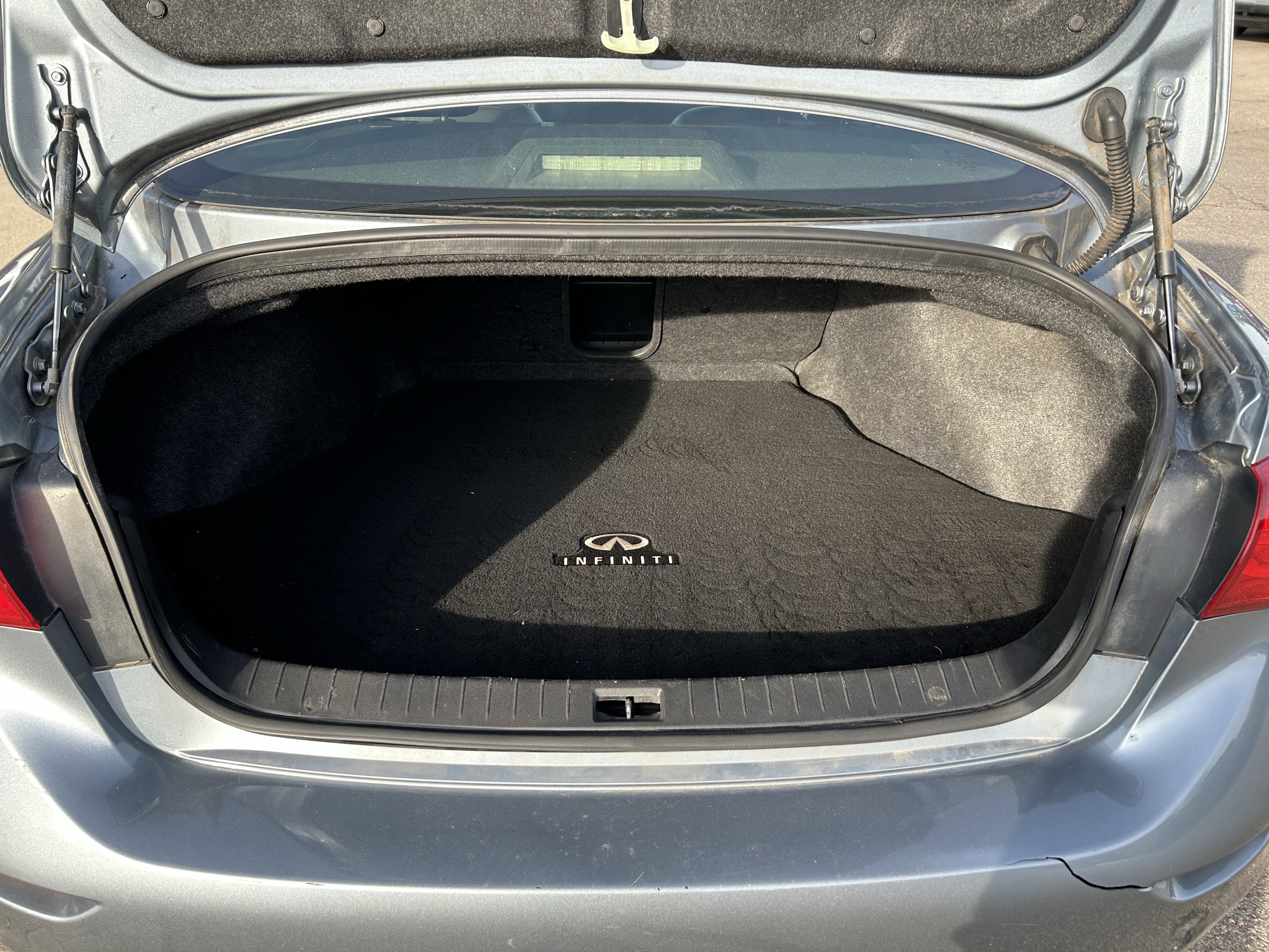Used 2014 INFINITI Q50 Premium w/ Navigation Package image 27