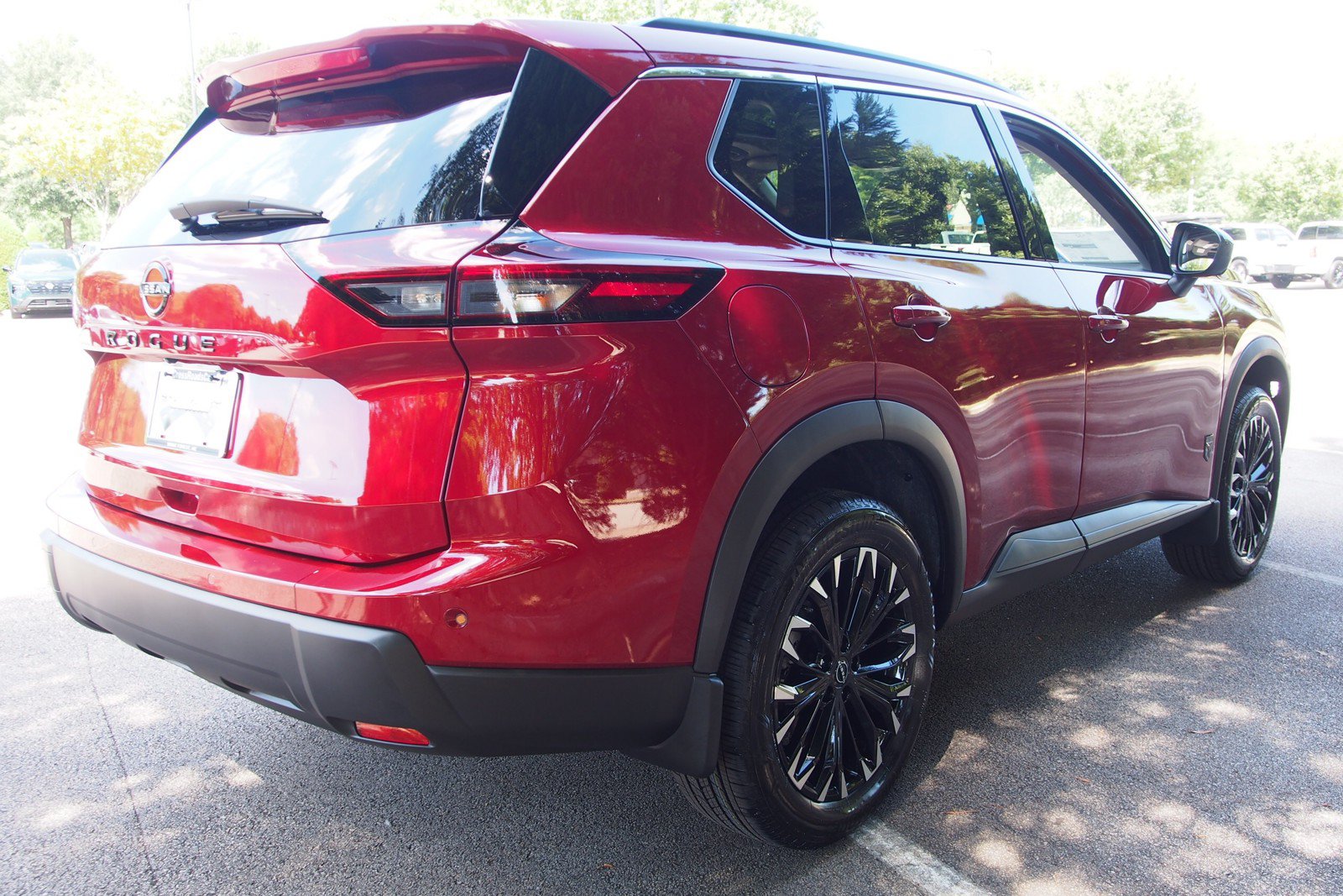New 2026 Nissan Rogue Dark Armor FWD image 7
