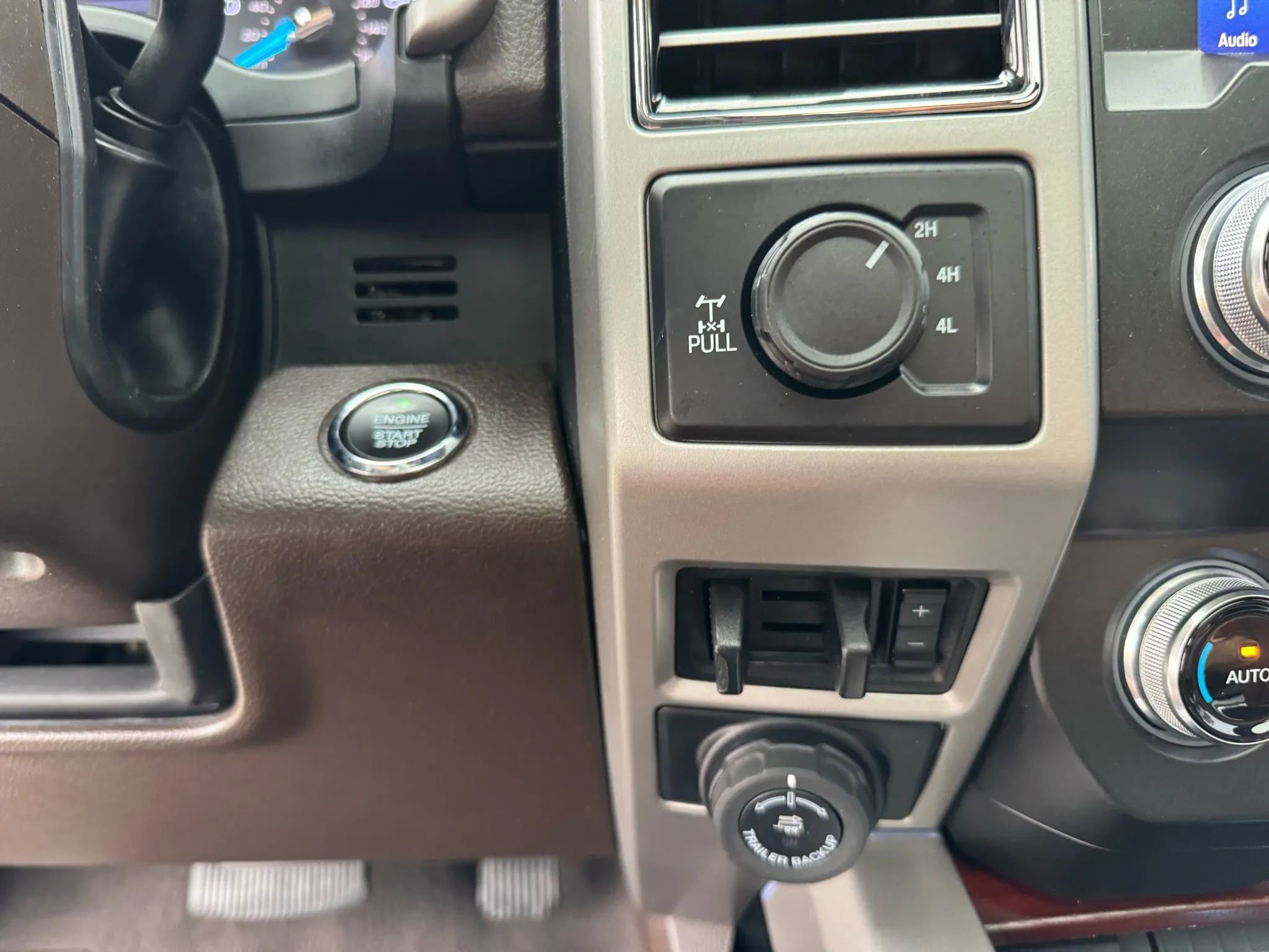Used 2021 Ford F250 King Ranch w/ King Ranch Ultimate Package AWD/4WD image 43