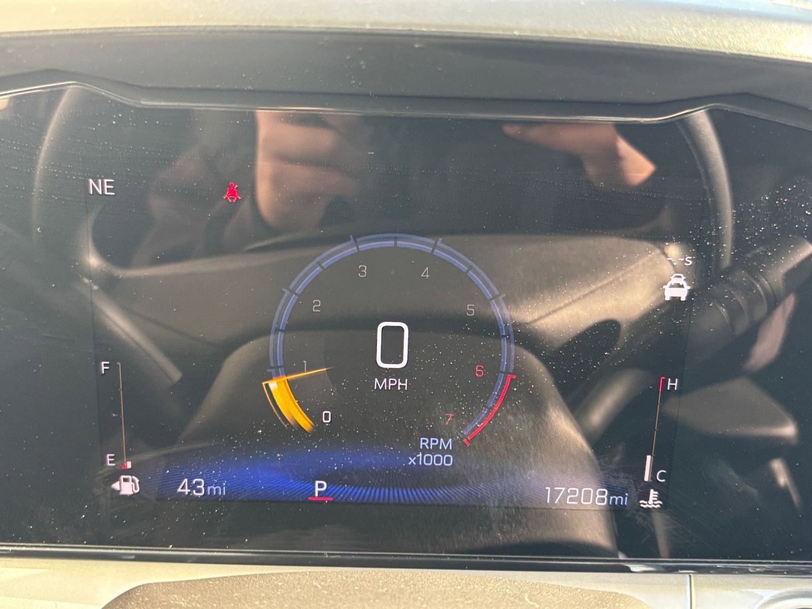 Used 2025 Chevrolet Trax LT image 40