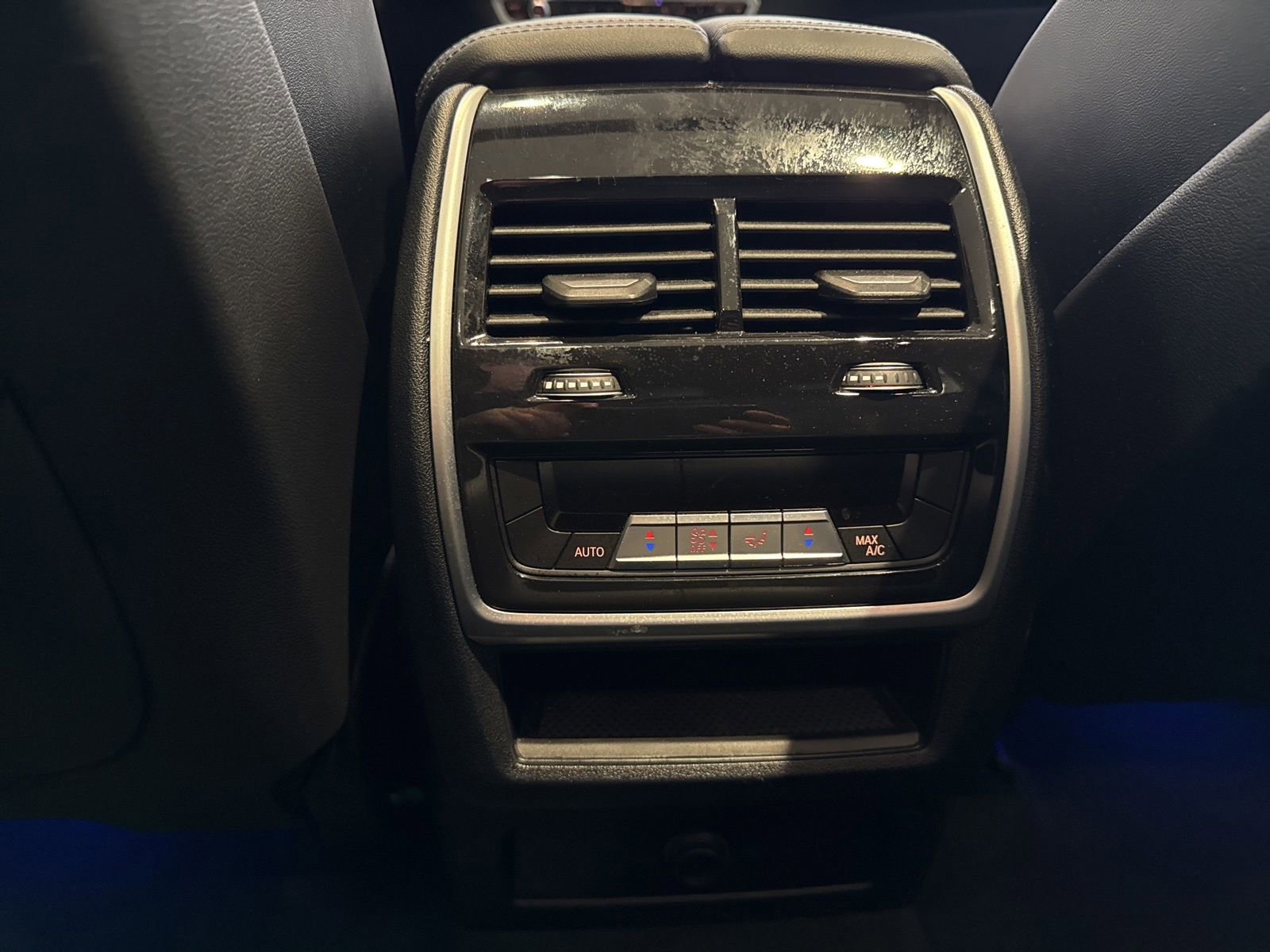 Used 2023 BMW X5 xDrive40i w/ M Sport Package image 28