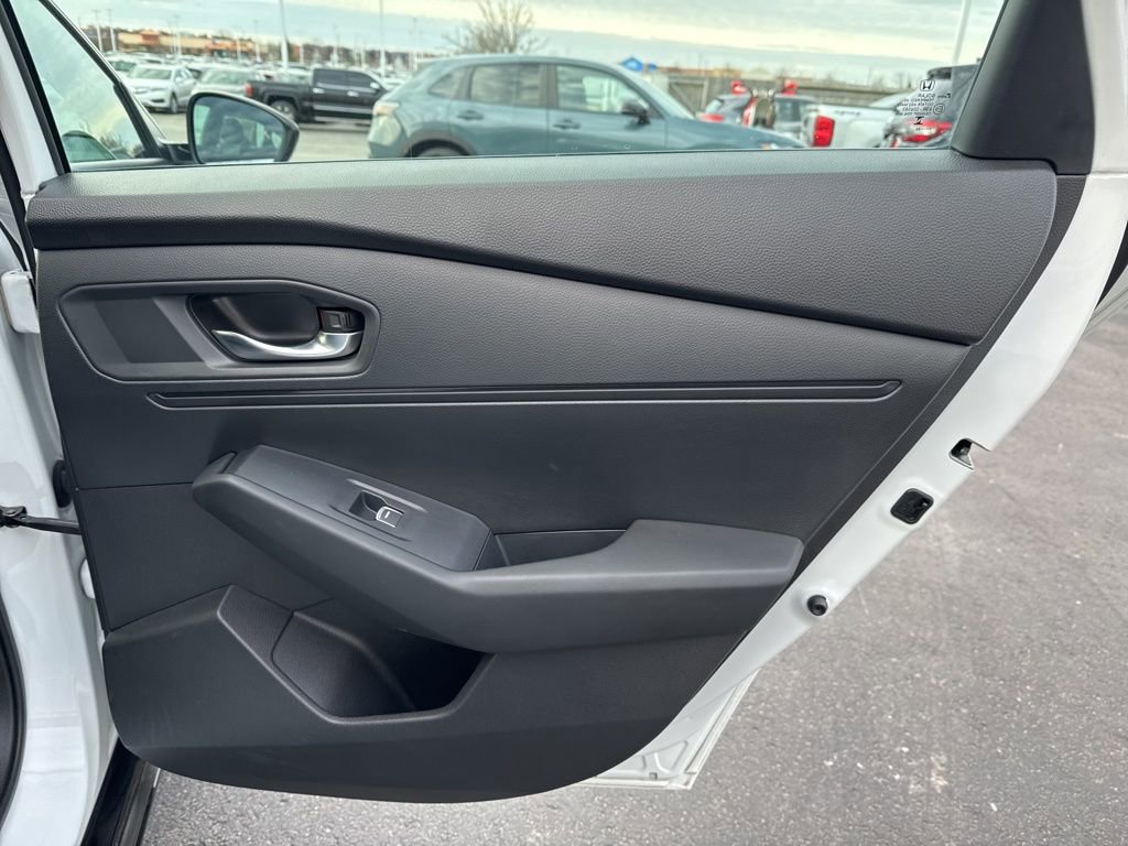 Used 2023 Honda Accord Sport image 38