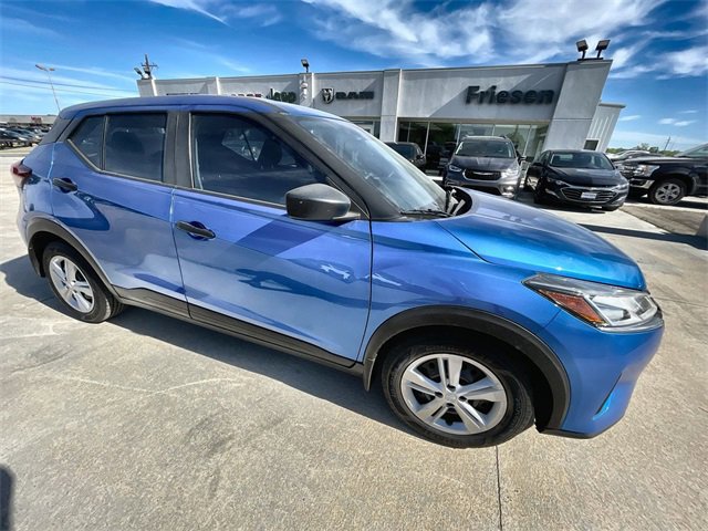 Used 2021 Nissan Kicks S image 11