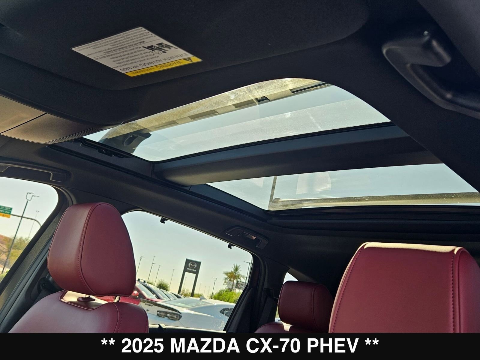 New 2025 MAZDA CX-70 Plug-In Hybrid w/ Premium Plus image 19