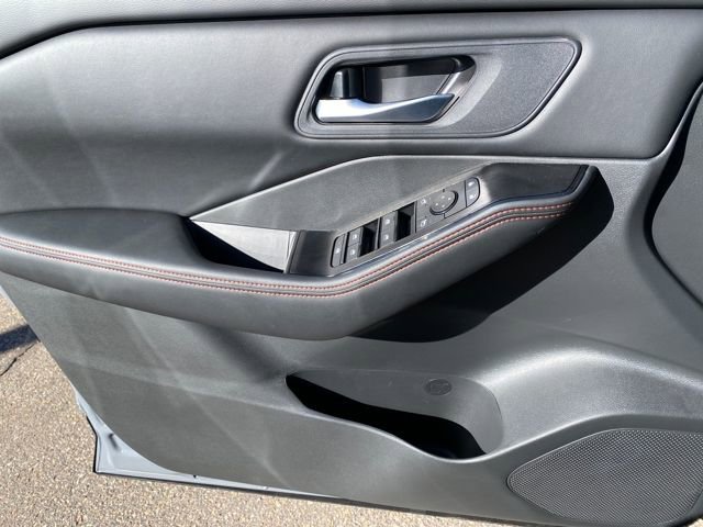 New 2026 Nissan Rogue Rock Creek image 13