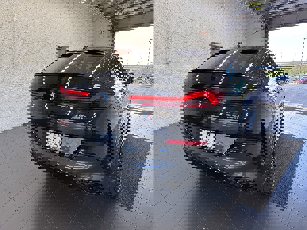 New 2026 BMW X6 M60i image 7