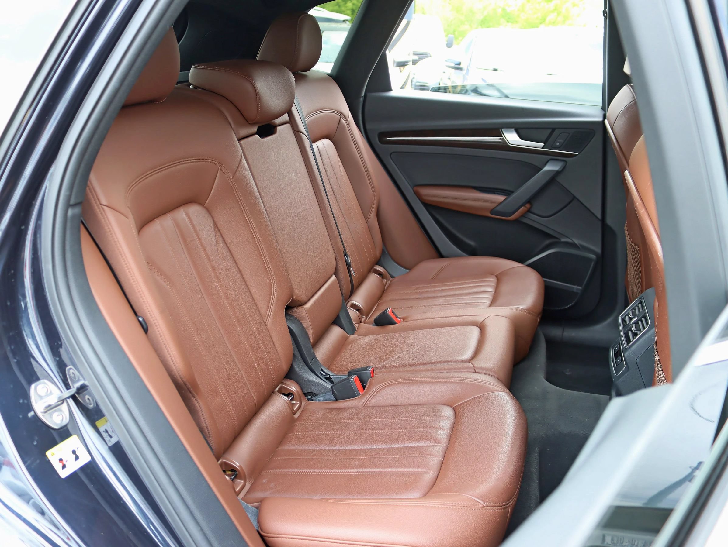 Used 2019 Audi Q5 2.0T Premium Plus w/ Premium Plus Package AWD/4WD image 34