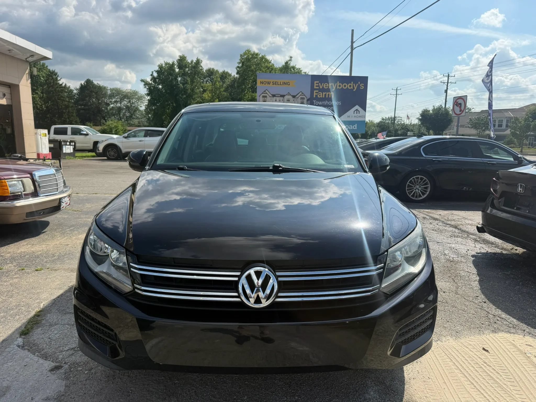 Used 2013 Volkswagen Tiguan S FWD image 9