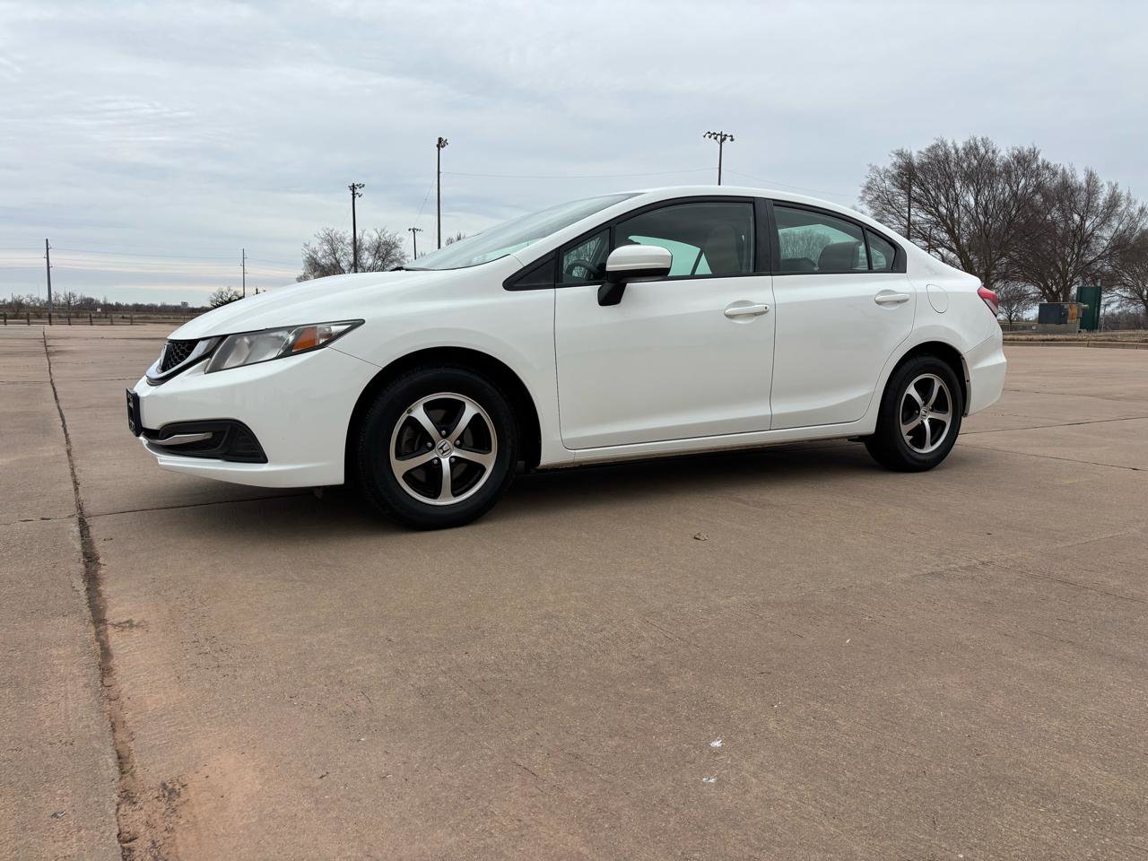 Used 2015 Honda Civic SE image 2
