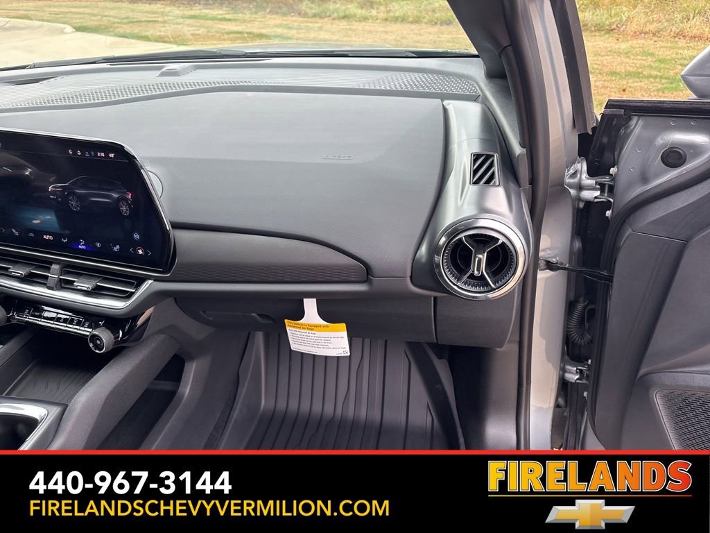 New 2026 Chevrolet Equinox EV LT image 35