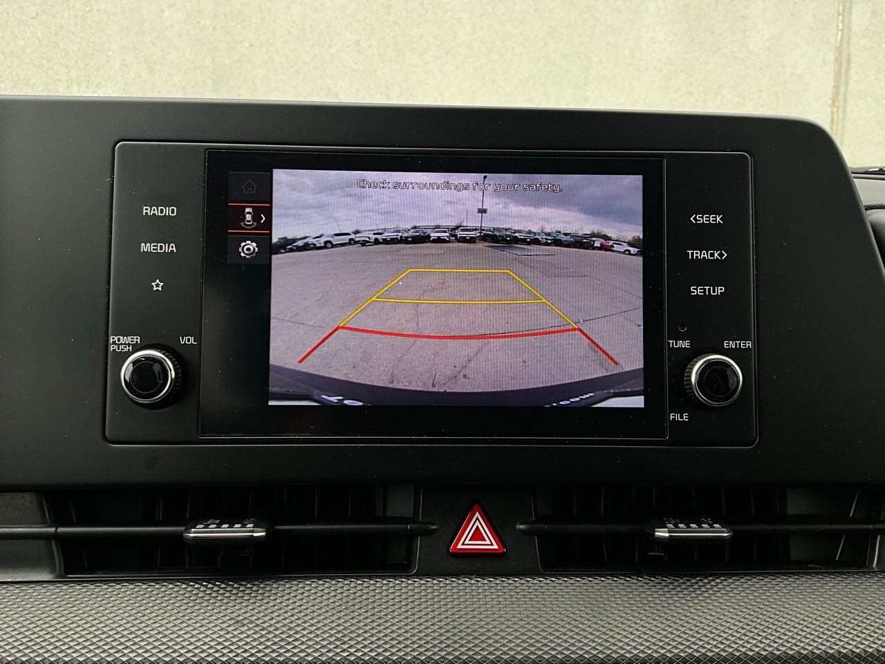 Used 2025 Kia Sportage LX image 29