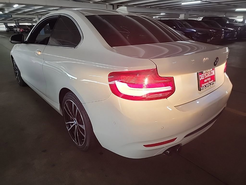Used 2020 BMW 230i Coupe RWD image 3