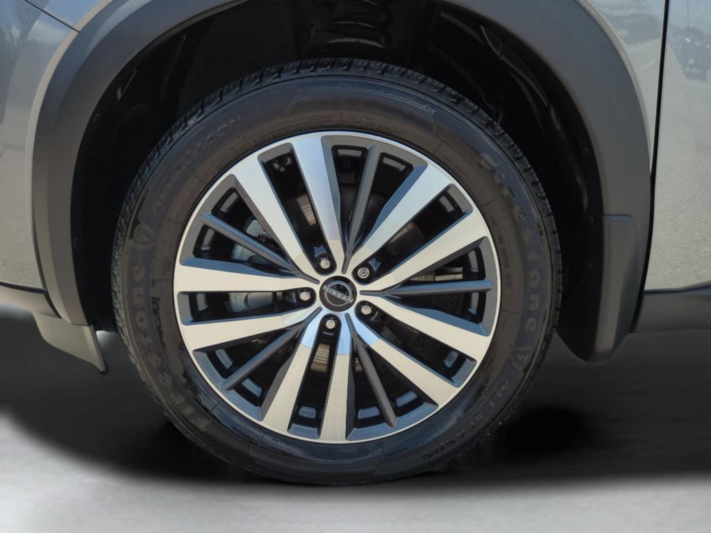 Certified 2022 Nissan Pathfinder Platinum w/ Cargo Package FWD image 27