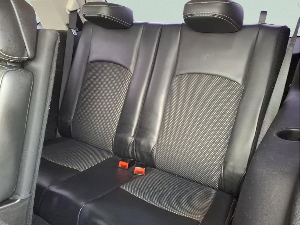 Used 2018 Dodge Journey Crossroad FWD image 16