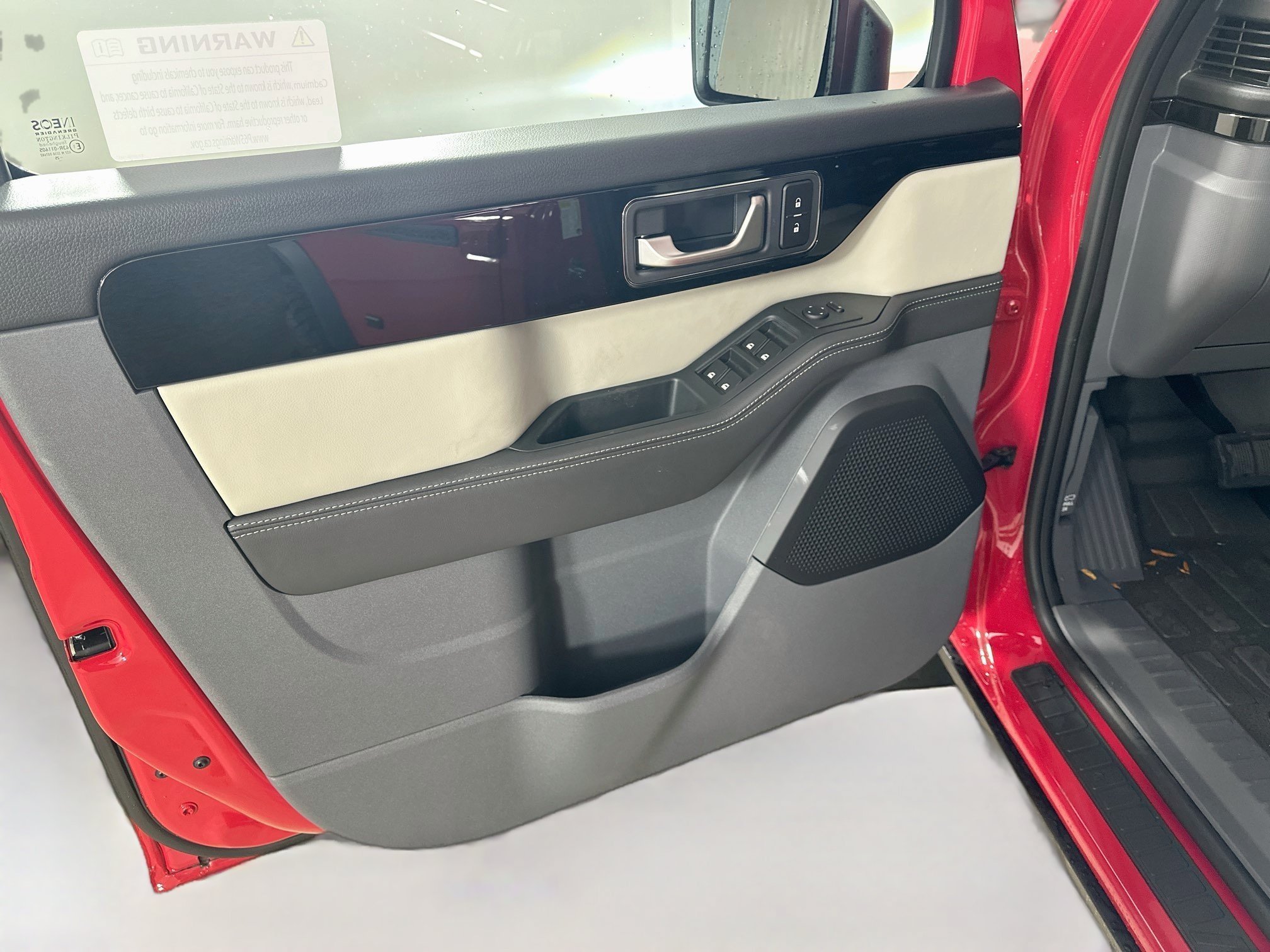New 2025 INEOS Grenadier Station Wagon AWD/4WD image 17