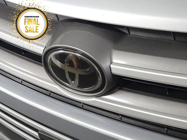 Used 2019 Toyota Highlander XLE image 11