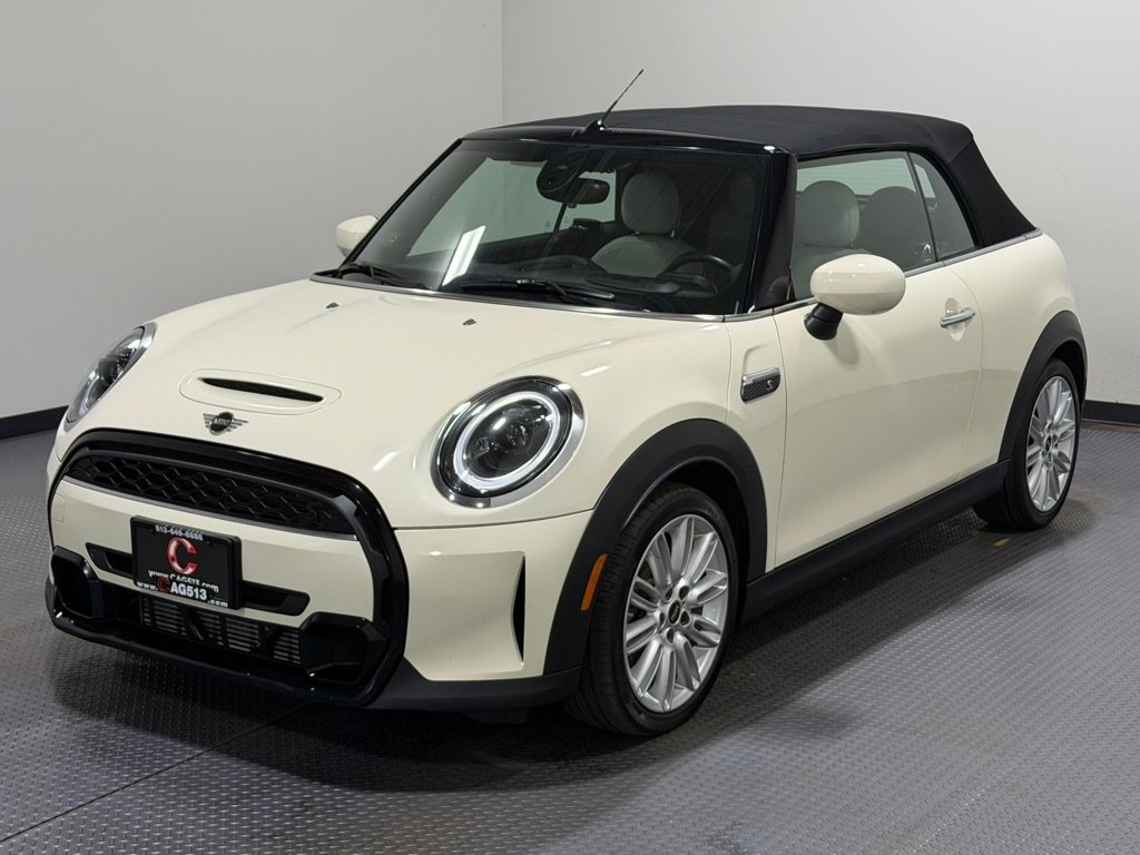Used 2022 MINI Cooper S image 1