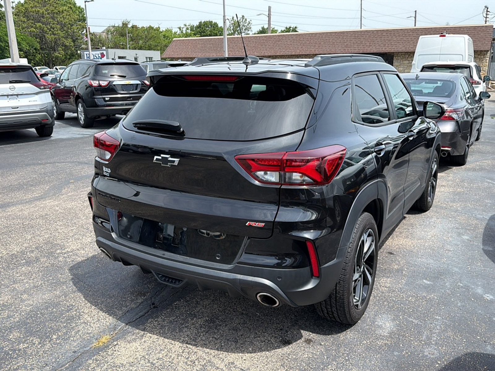 Used 2021 Chevrolet TrailBlazer RS w/ Sun and Liftgate Package FWD image 7