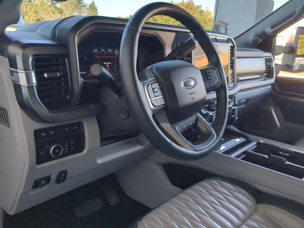 Used 2024 Ford F450 Limited w/ FX4 Off-Road Package image 18
