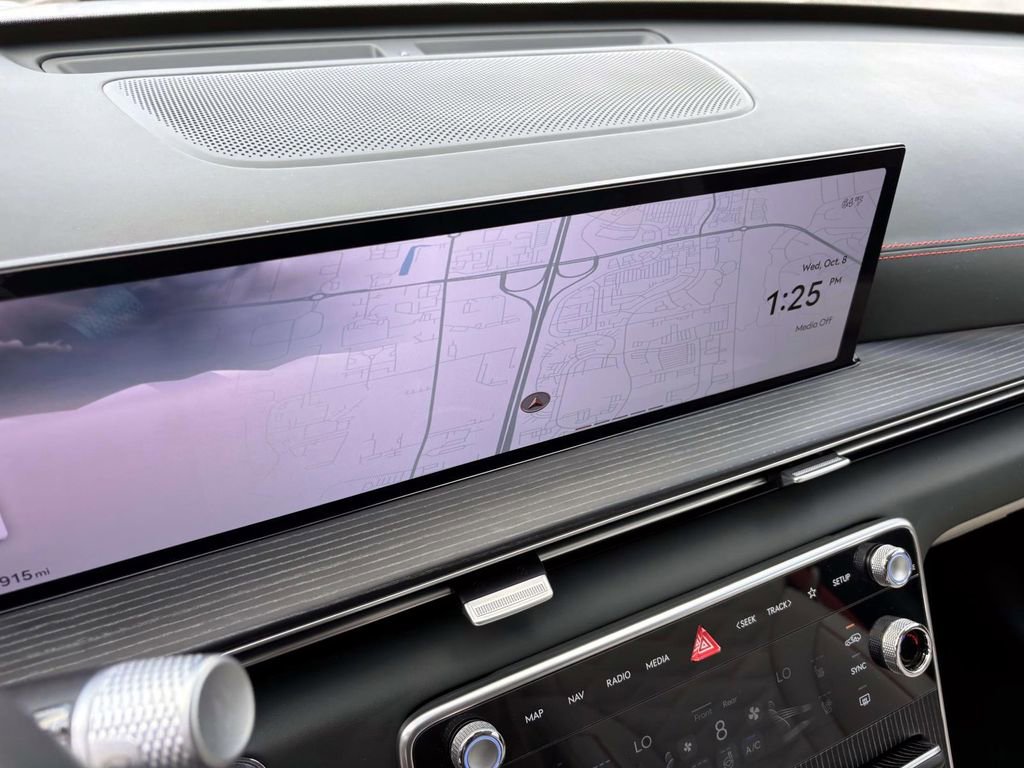 Used 2025 Genesis GV80 3.5T image 20