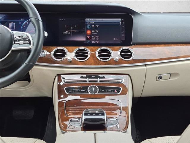 Used 2020 Mercedes-Benz E 450 4MATIC Wagon image 15