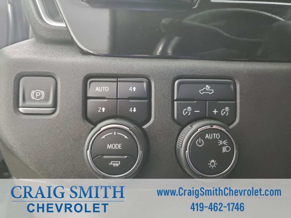 Used 2024 Chevrolet Silverado 1500 LT w/ Convenience Package II AWD/4WD image 20